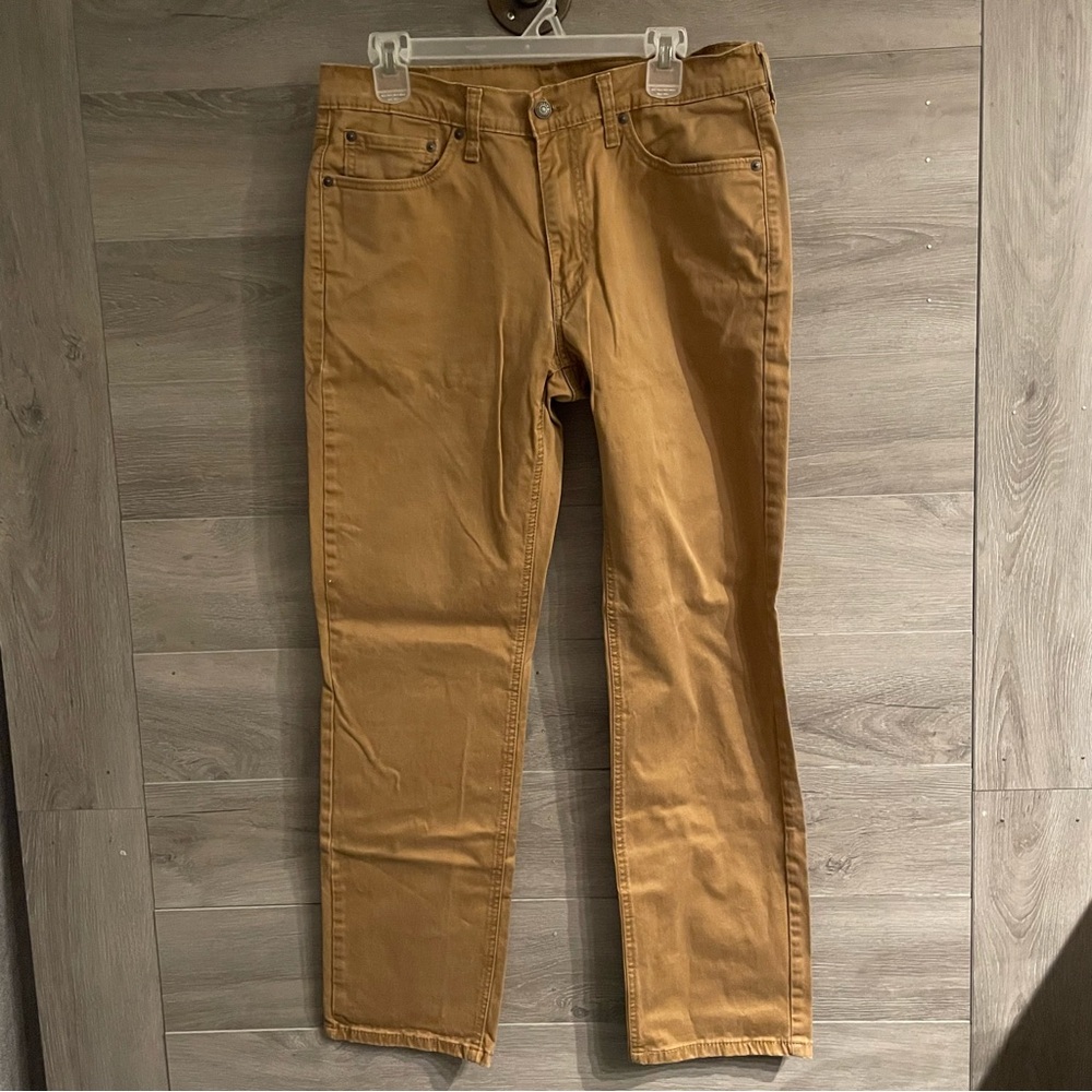 Levi’s Pants